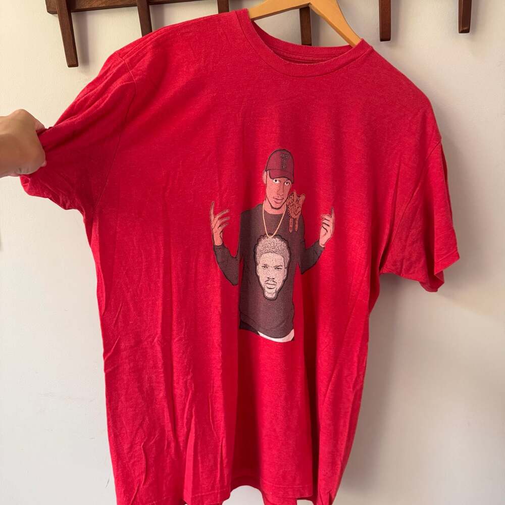 76ers Raise The Cat Graphic T-Shirt Red Mens XL